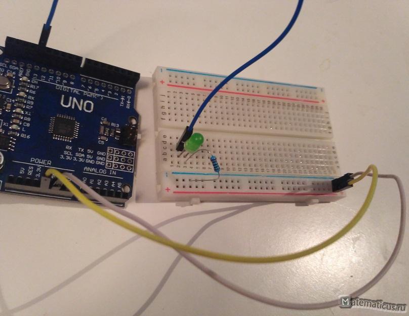 схема подключения мигающего светодиода Arduino UNO